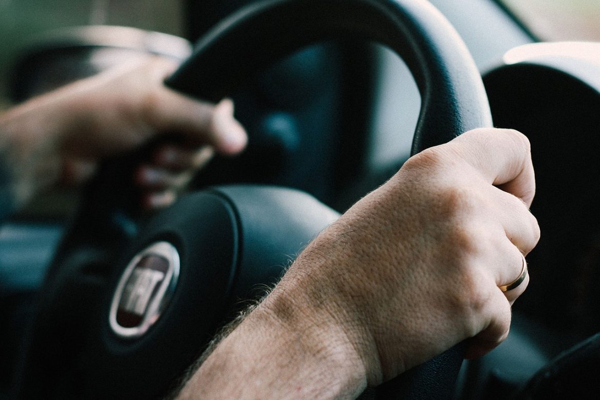 Maio Amarelo: Dicas para tornar seu carro mais seguro no trânsito brasileiro